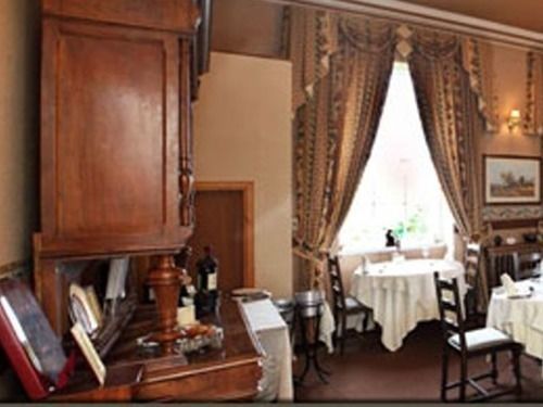 The County Hotel バンフ エクステリア 写真